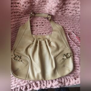 Chic Beige Leather Hobo Bag Vintage Burberry